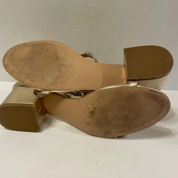 Steve Madden gold strappy heels sandals shoes with floral rhinestones size 9 M - Picture 8 of 8